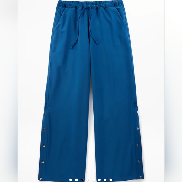 Athleta NWT Blue Pants With Snap Up Detail - Picture 3 of 16